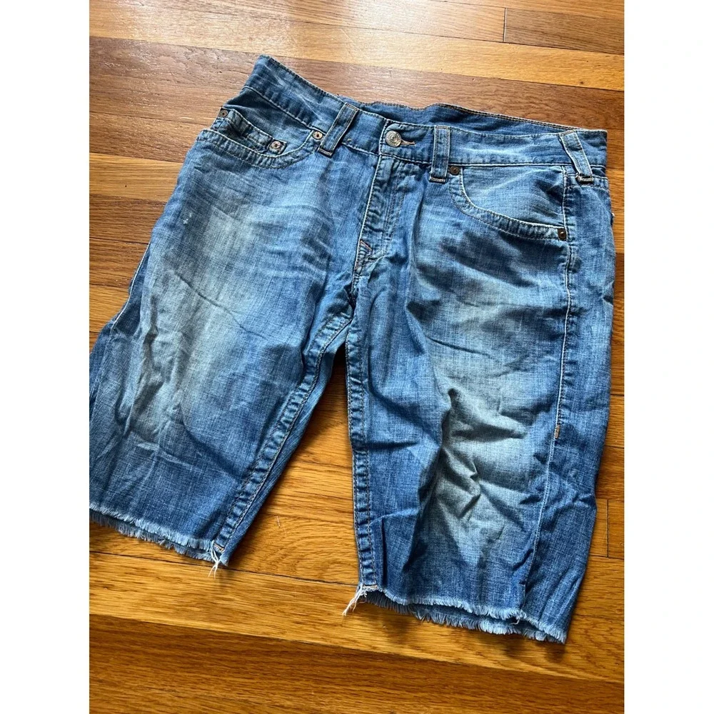 True Religion Mens Blue Denim Cutoff Shorts Size 36 Made in USA Horseshoe Pocket